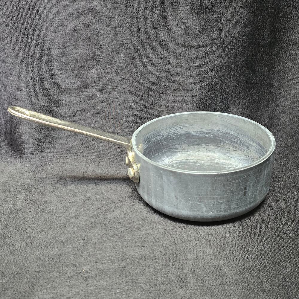 Vintage Commercial Aluminum Cookware 1 Qt. Pot
